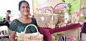 Festival del Mar abre mercado para artesanos de la zona sur
