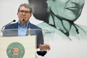 Para el próximo periodo ordinario de sesiones se tiene una agenda legislativa bastante nutrida; hay 19 temas: diputado Ricardo Monreal